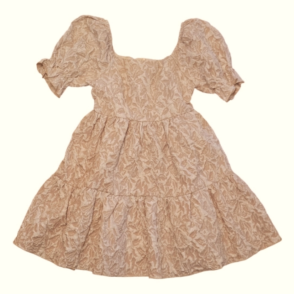 EUC NWOT | Girl's Knee-Length Creme & White Dress | Size: 10-11